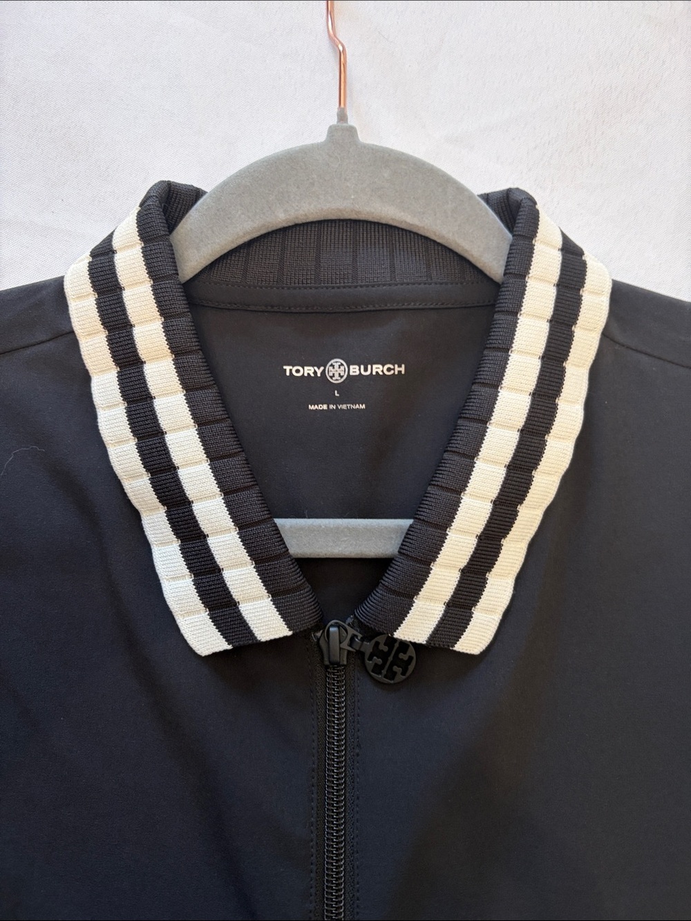 Tory Sport Black Sleeveless Pleated Polo Zip Dress with White-Striped Collar - Picture 3 of 5
